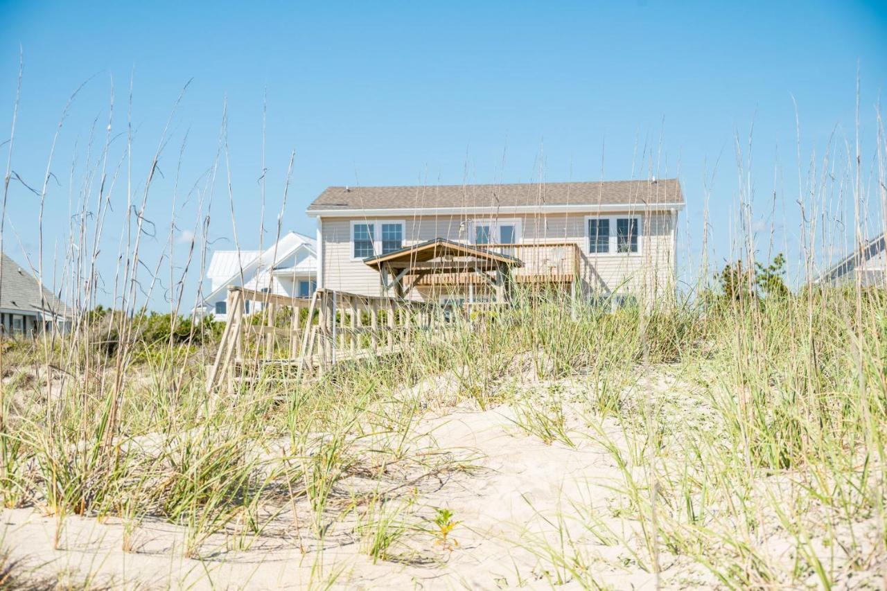 Katie Lou'S Place By Oak Island Accommodations Caswell Beach Exterior foto
